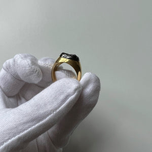 La Chevalière Ring - Garnet